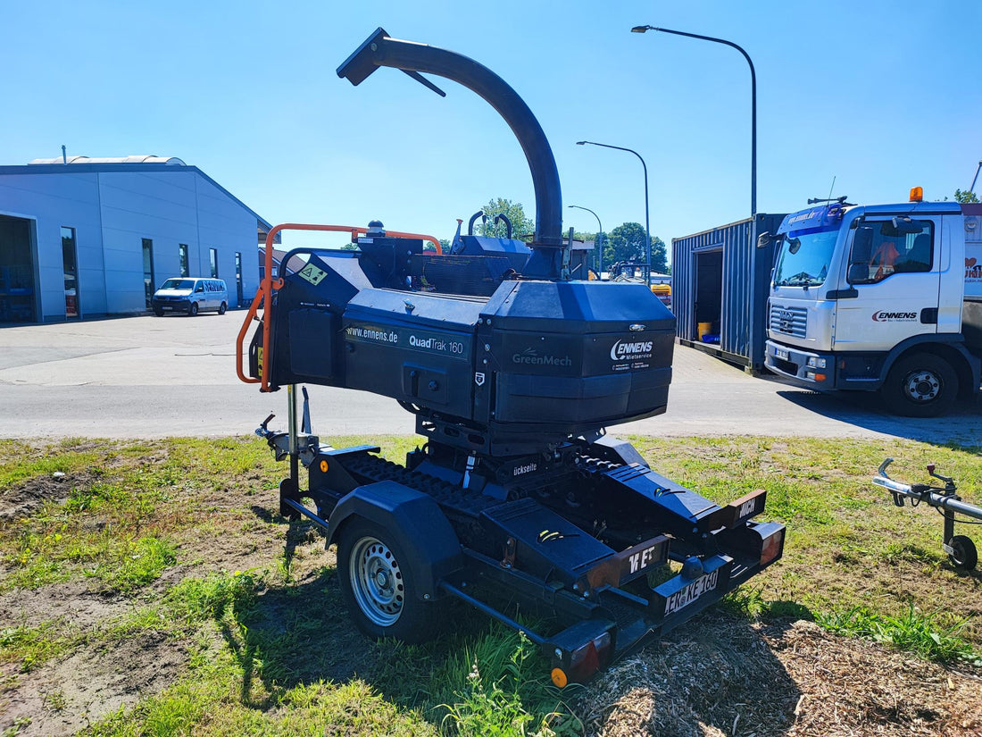 QUADTRAK 160 Raupenhäcksler + Anhänger *Gebraucht*